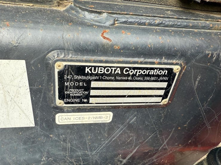 2020-kubota-svl95-2s-image-30
