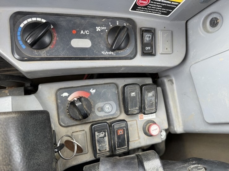 2014-kubota-kx080-4-image-37