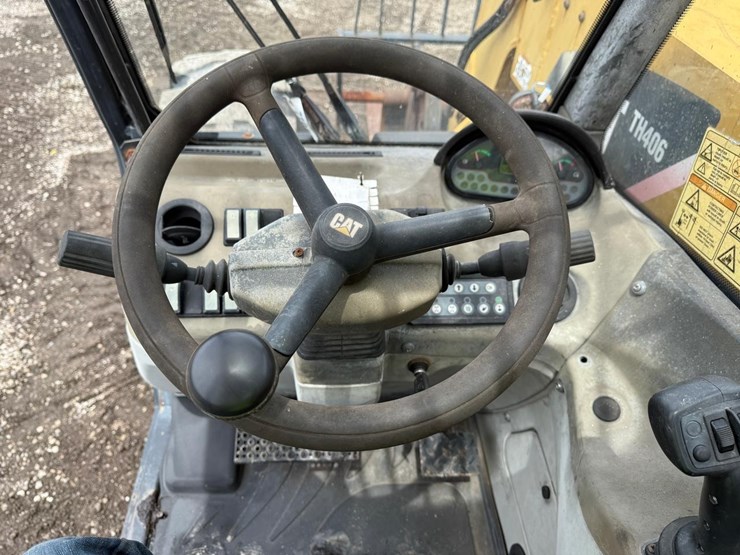 caterpillar-th406-image-21