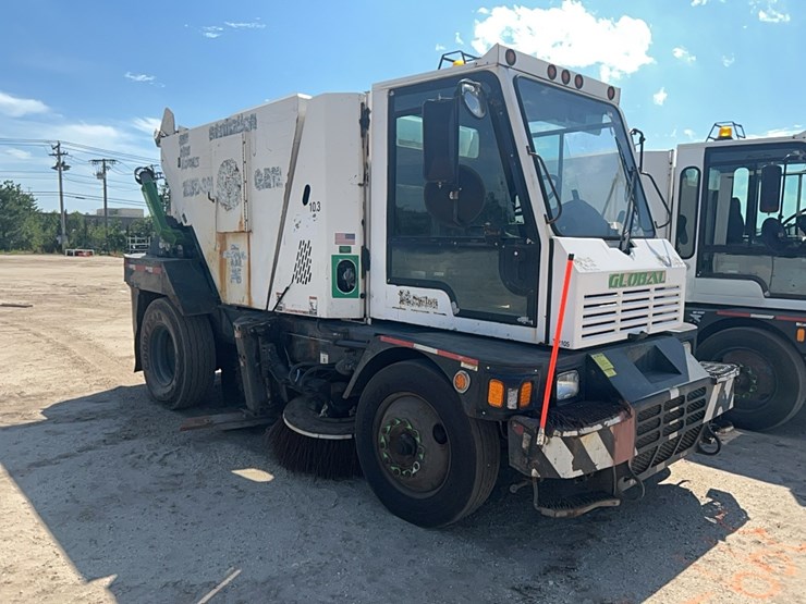 2016-global-m4-sweeper-image-2
