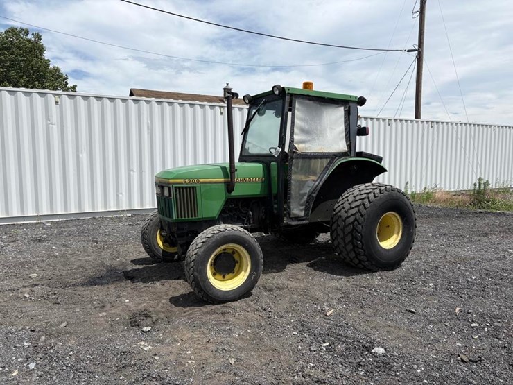 john-deere-5300-image-1