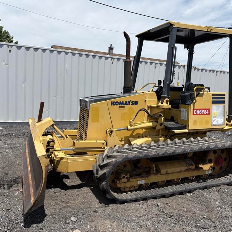 2012 KOMATSU D21P