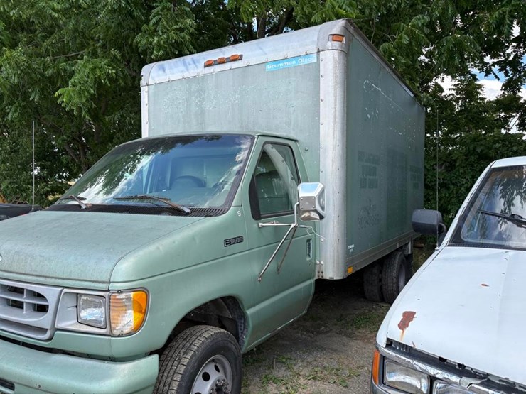1997-ford-e-super-duty-image-2