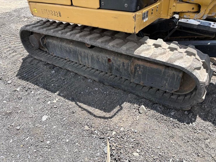 2021-caterpillar-306-cr-image-12