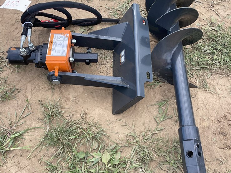 wolverine-mini-skid-steer-auger-driver-and-bit-image-3