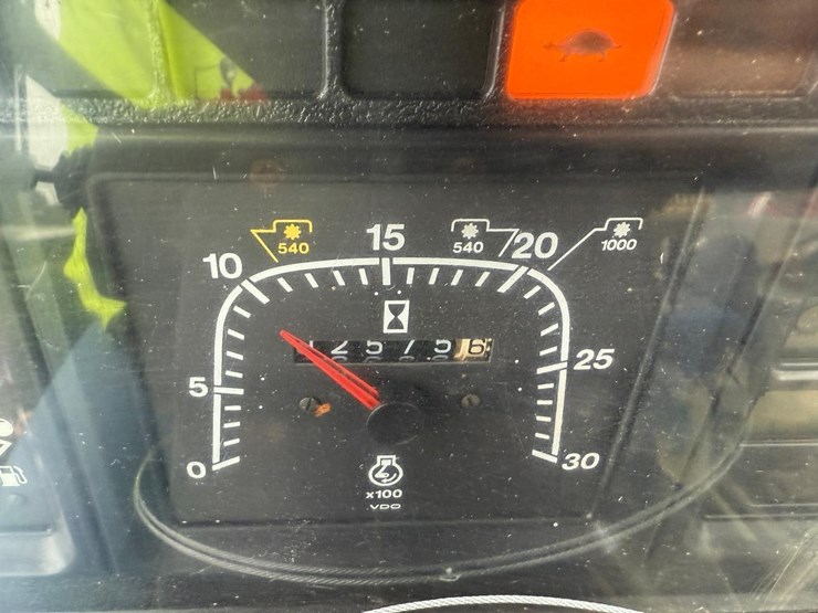 ford-7740-image-22