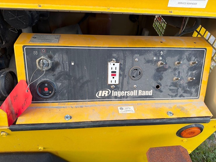 ingersoll-rand-light-tower-image-10