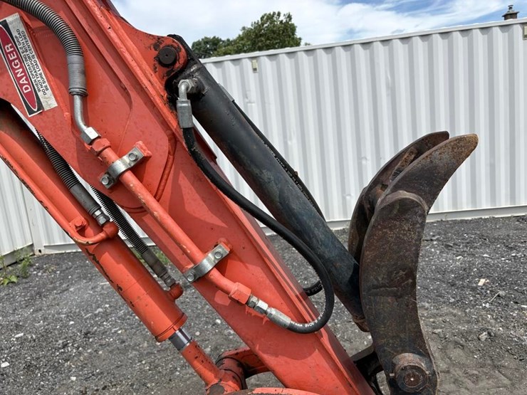 kubota-kx71-3-image-15