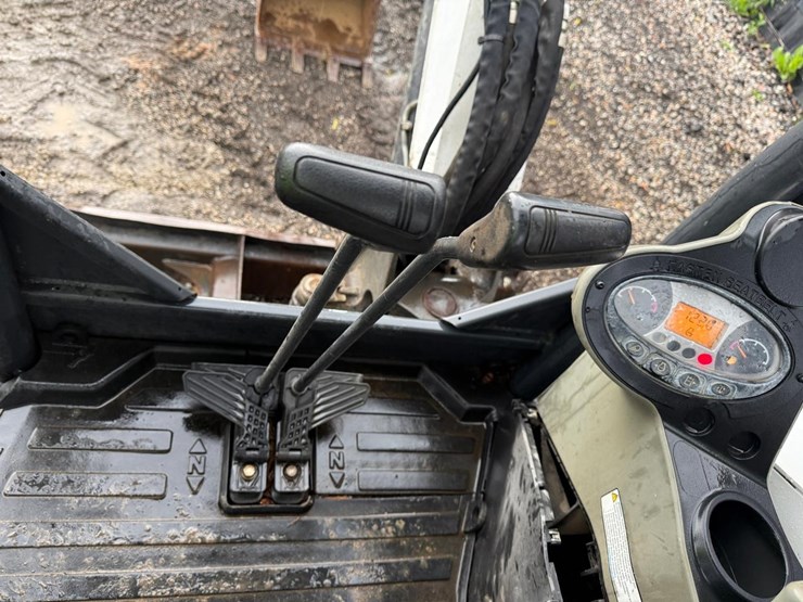 2019-bobcat-e35-image-20