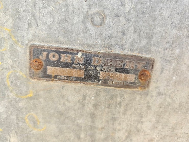 john-deere-10-image-30