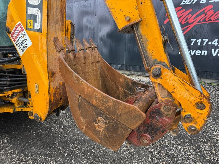 jcb-3cx14-image-16