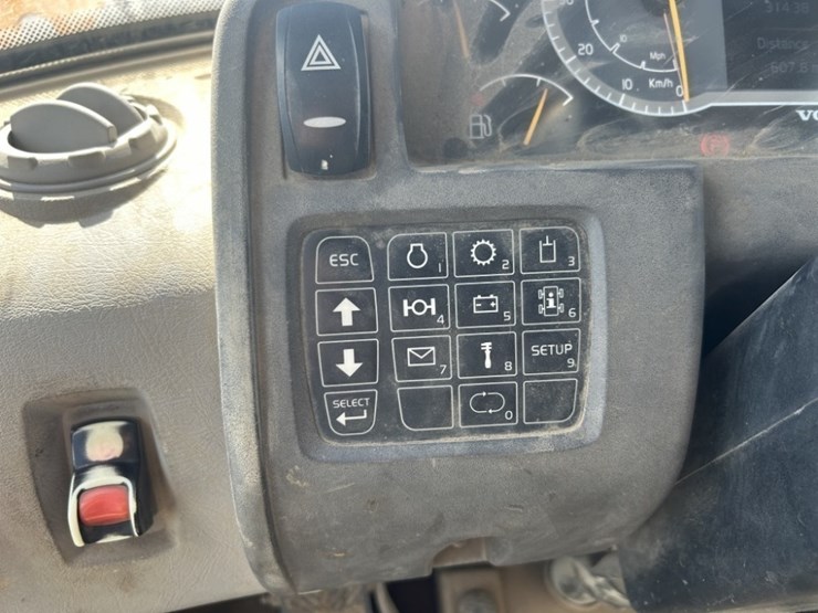 2018-volvo-l70h-image-38