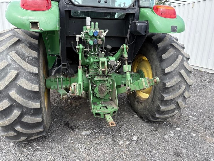 john-deere-5100e-image-12