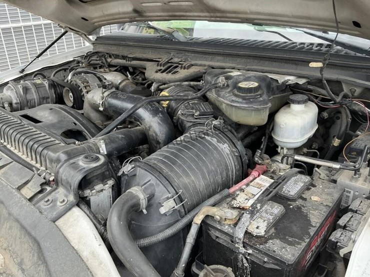 2007-ford-f550-image-12