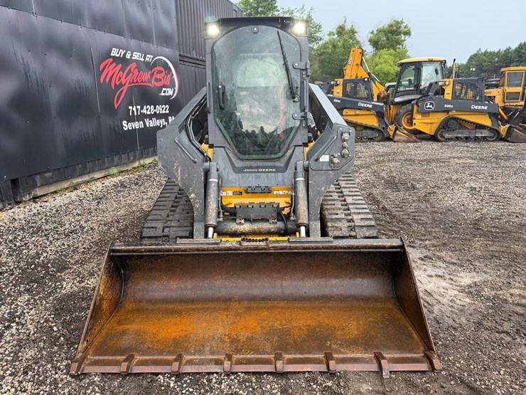 2018-deere-333g-image-7