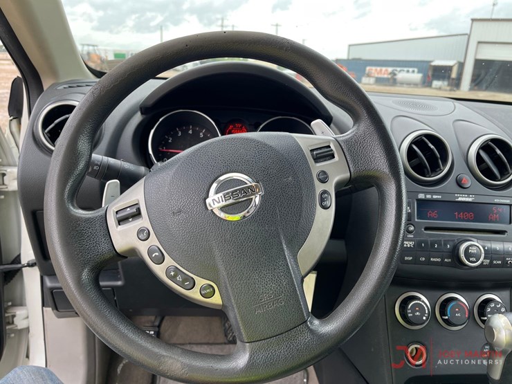 2009-nissan-rogue-sl-image-15
