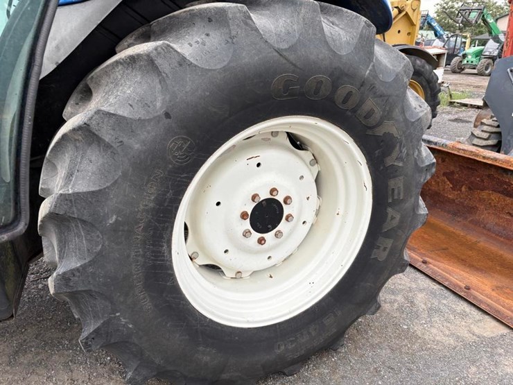 new-holland-td80d-image-4