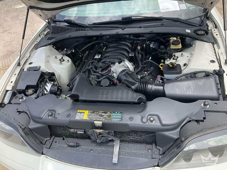 2006-lincoln-ls-sedan-image-6