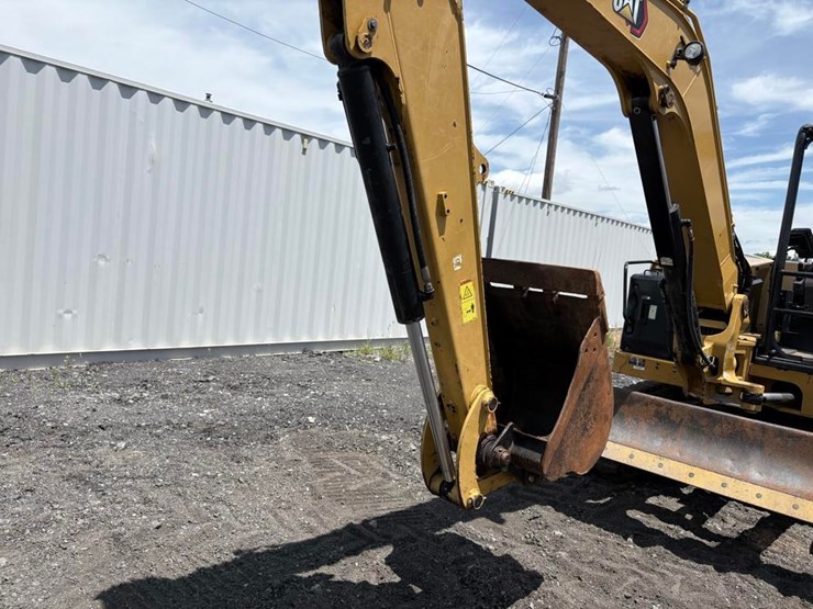 2021-caterpillar-306-cr-image-5