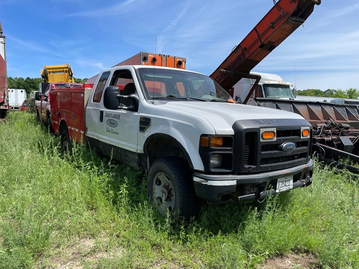 2008-ford-f350-image-4