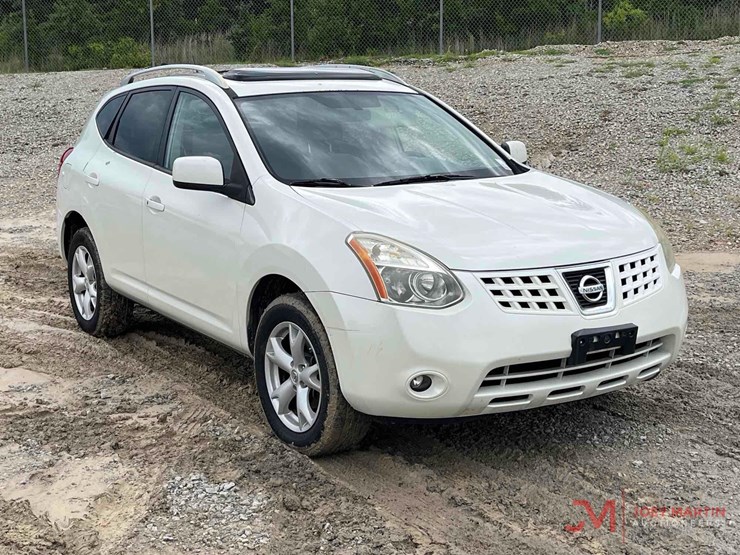 2009-nissan-rogue-sl-image-1