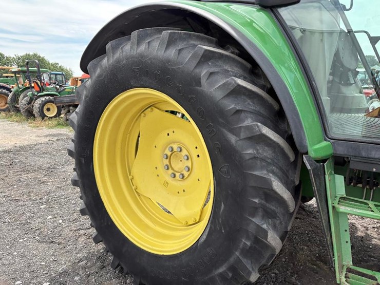 john-deere-6420-image-14