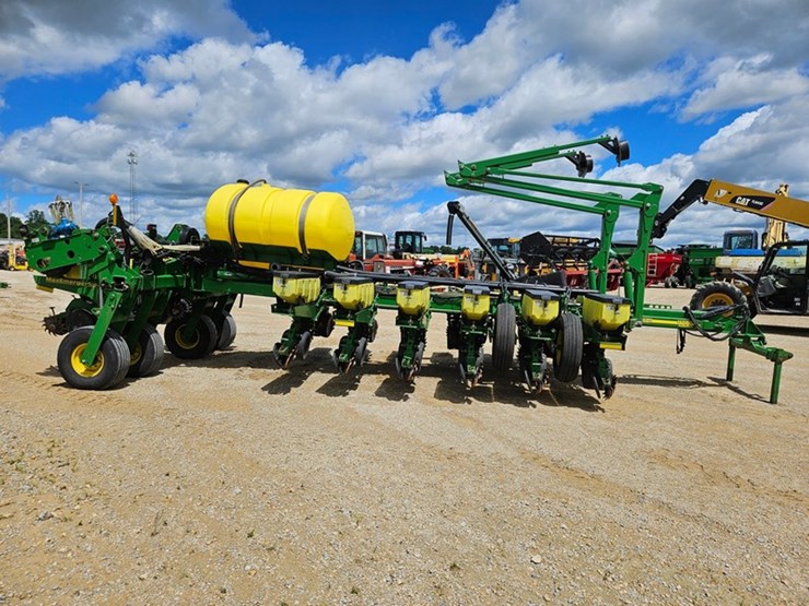 john-deere-1770-image-6