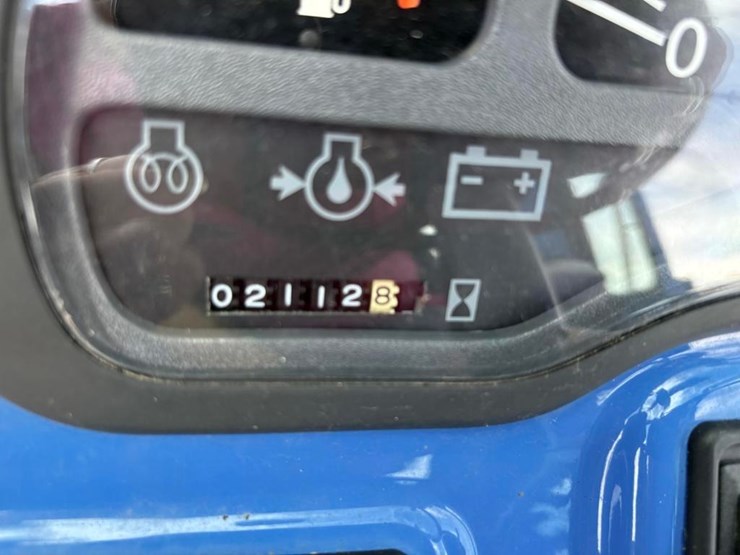 new-holland-tc45-image-22