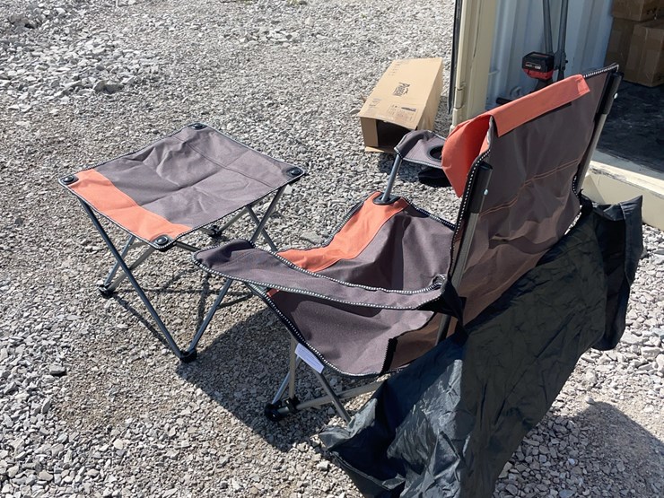 collapsible-camping-chair.-orange-brown.-comes-with-foot-stool-and-storage-bag!-image-4