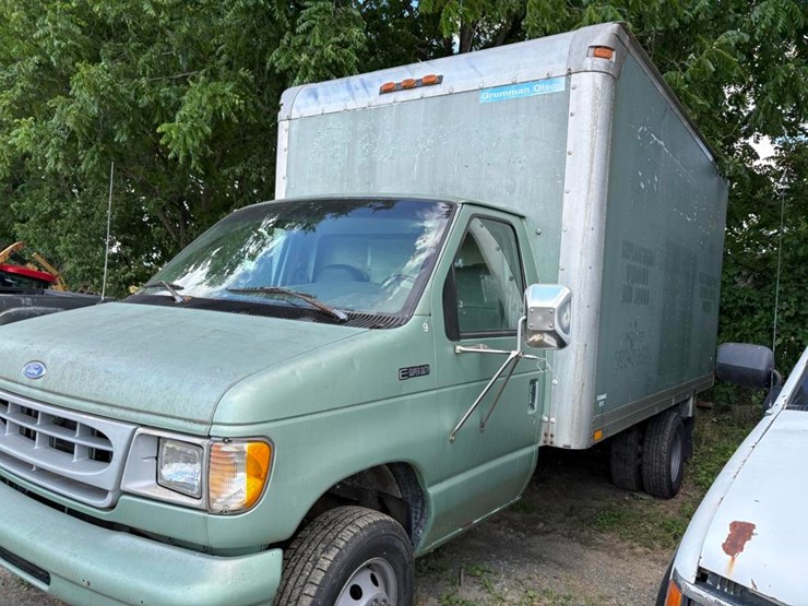 1997-ford-e-super-duty-image-1