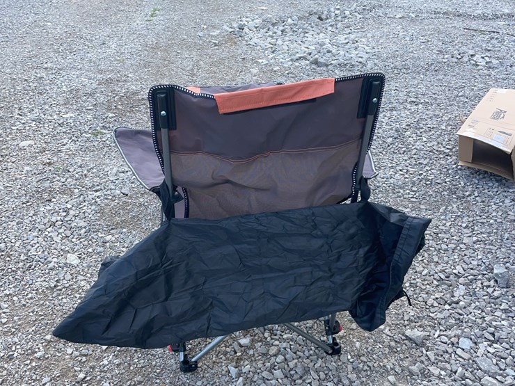 collapsible-camping-chair.-orange-brown.-comes-with-foot-stool-and-storage-bag!-image-4