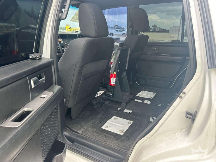 2016-ford-expedition-image-20