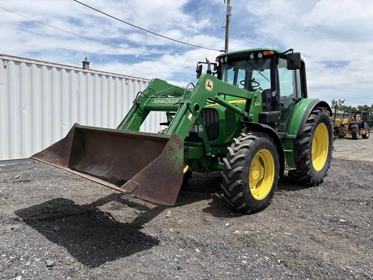 john-deere-6420-image-3
