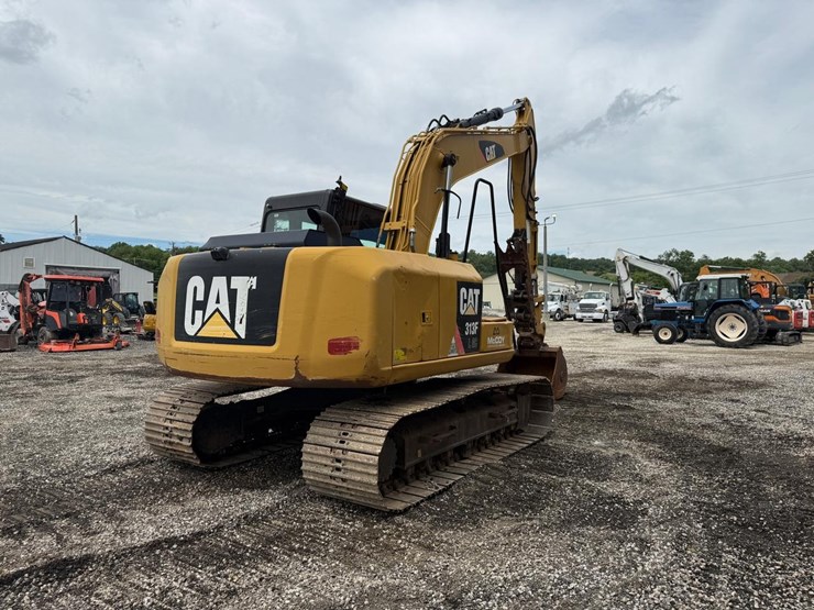 2015-caterpillar-313flgc-image-4