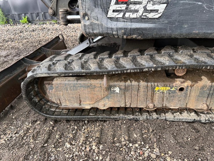 2019-bobcat-e35-image-17