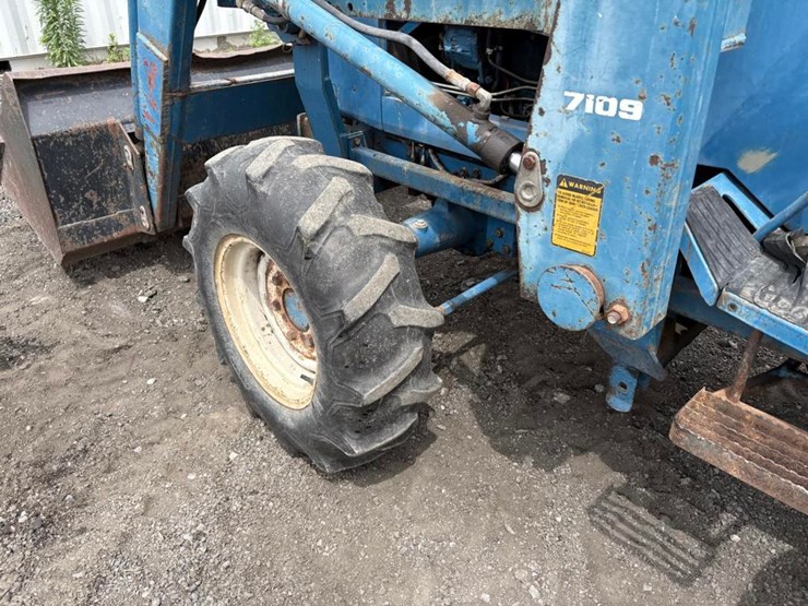 ford-2120-image-16