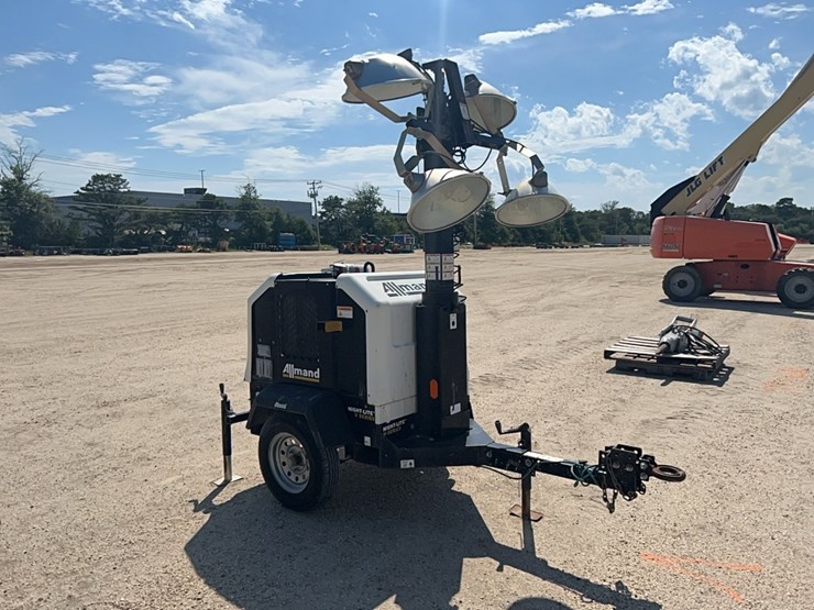 2018-allmand-bros-night-lite-pro-image-2