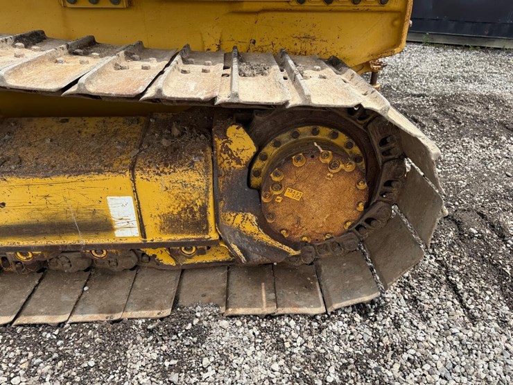 komatsu-d39px-23-image-21