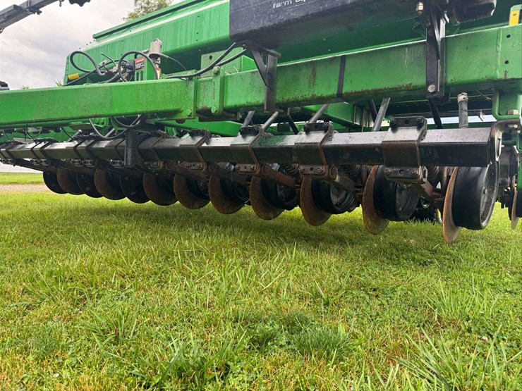 1998-john-deere-1560-image-27