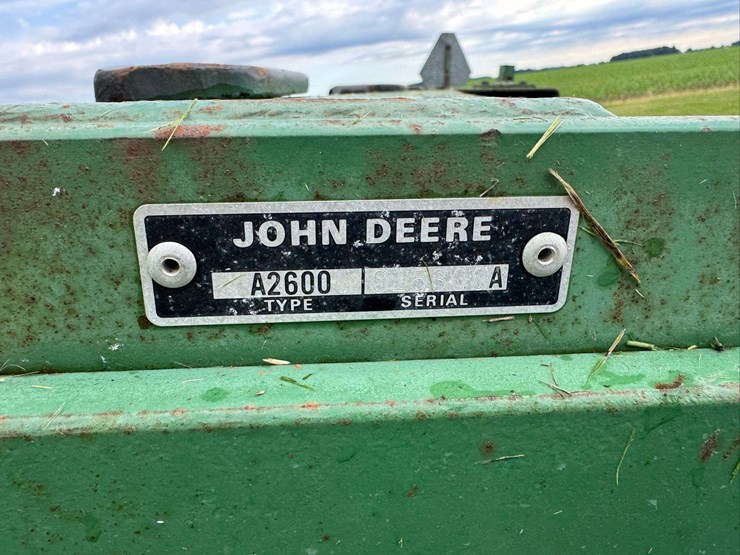 john-deere-2600-image-27