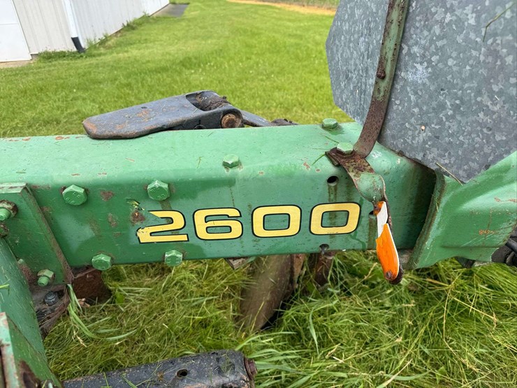 john-deere-2600-image-17