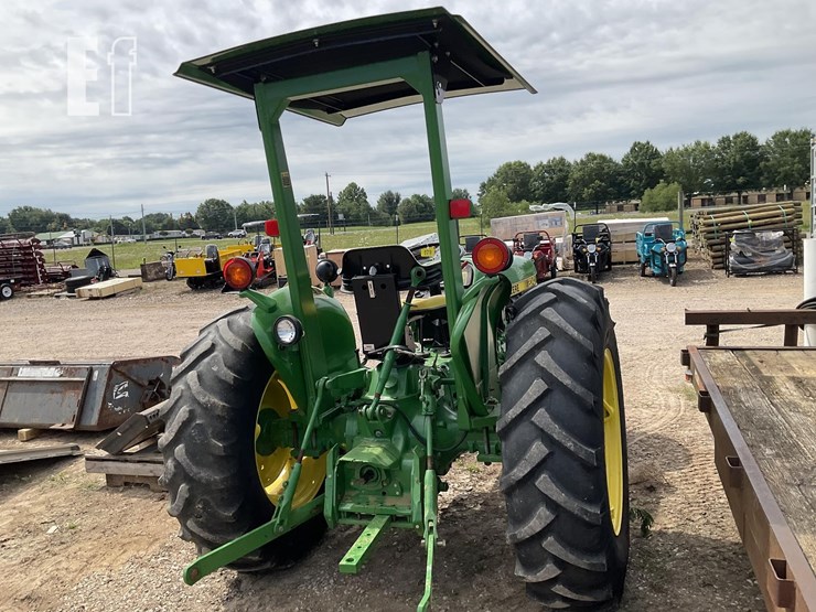 john-deere-2040-image-5