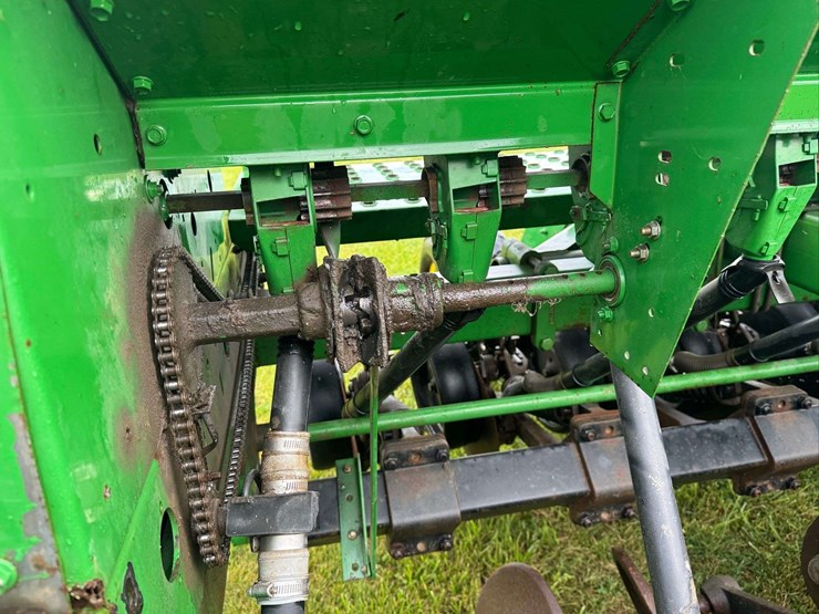 1998-john-deere-1560-image-21