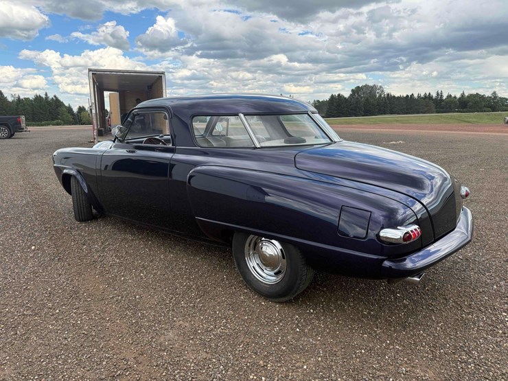 1949-studebaker-starlight-coupe-image-3