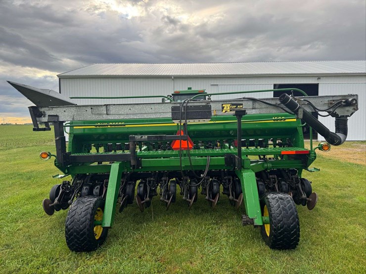 1998-john-deere-1560-image-6
