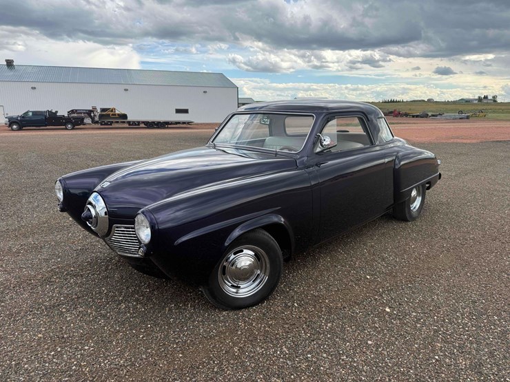 1949-studebaker-starlight-coupe-image-1