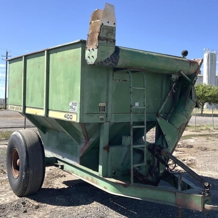 JOHN DEERE 400