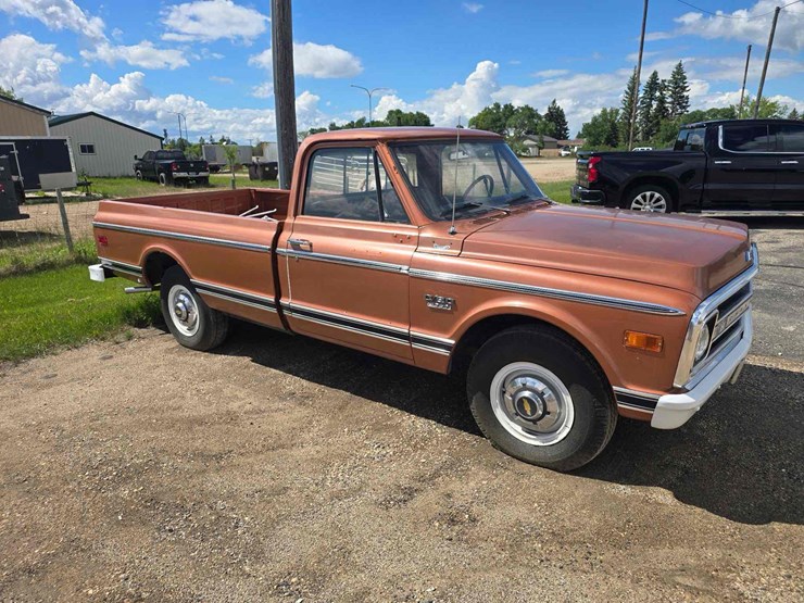 1970-chevrolet-c20-image-2
