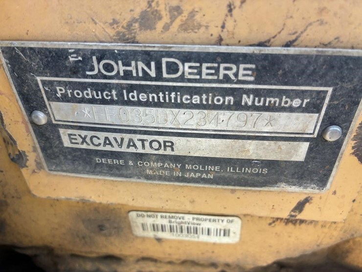 2005-deere-35d-image-24