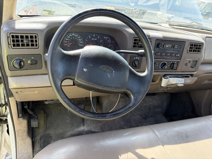 2002-ford-f350-image-16